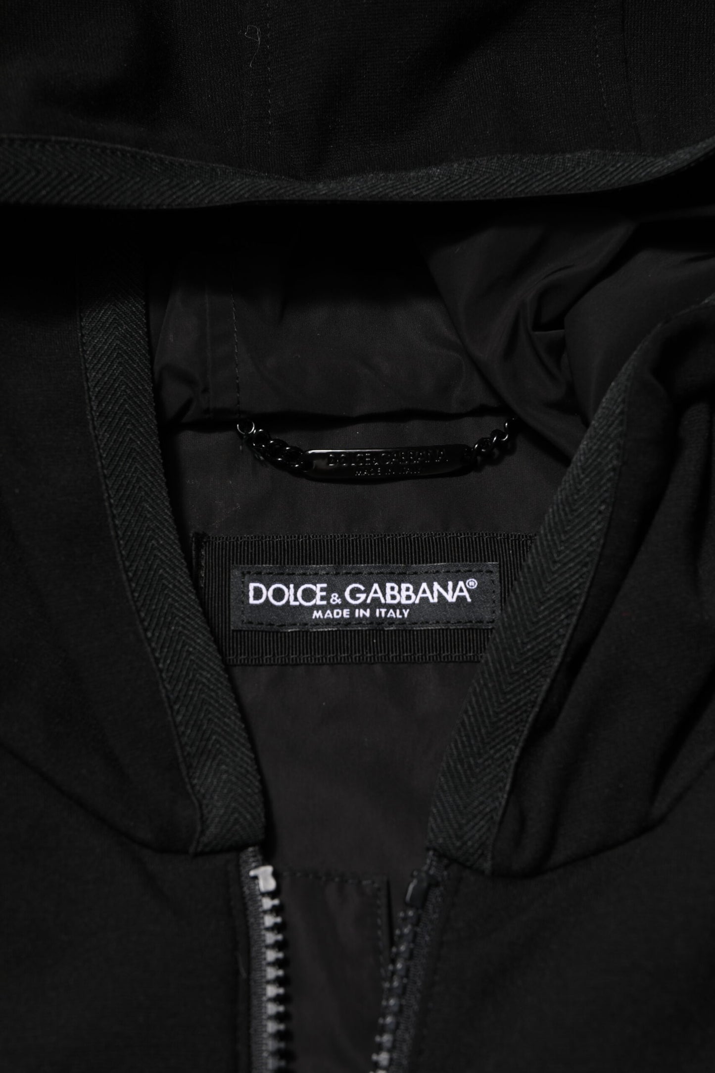 Dolce & Gabbana Black Sleeveless Hooded Logo Plaque Jacket